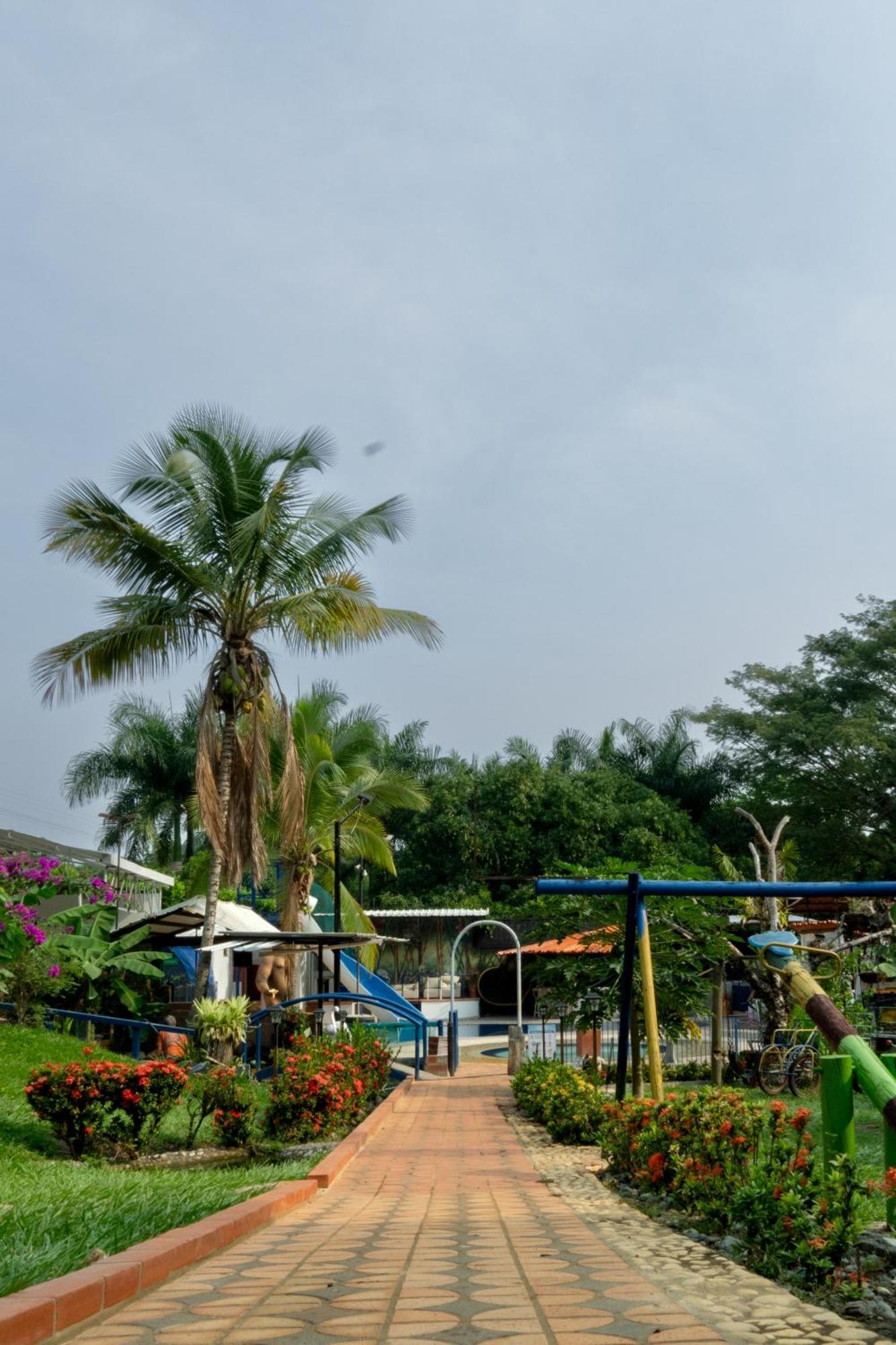 Eco El Acuario Farm stay *